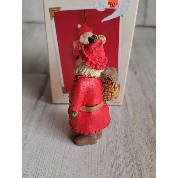 Hallmark 2003 Kris Kringle ornament Xmas Santa Claus rustic - Picture 3 of 7